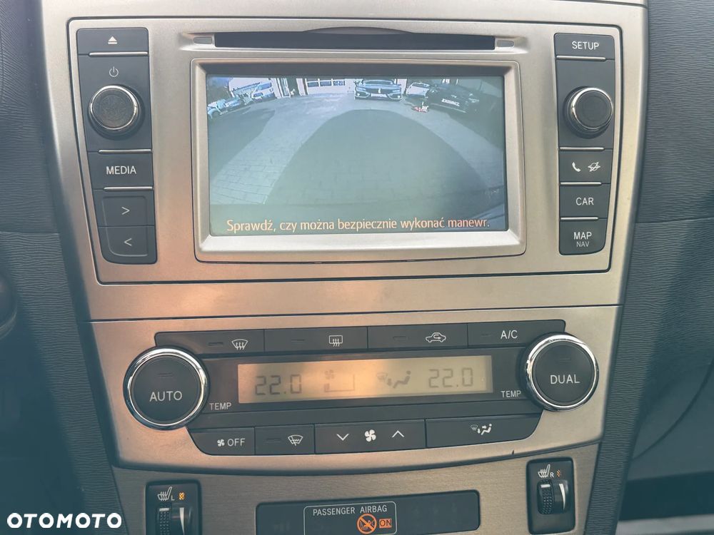 Toyota Avensis 2.0 Prestige MS - 13