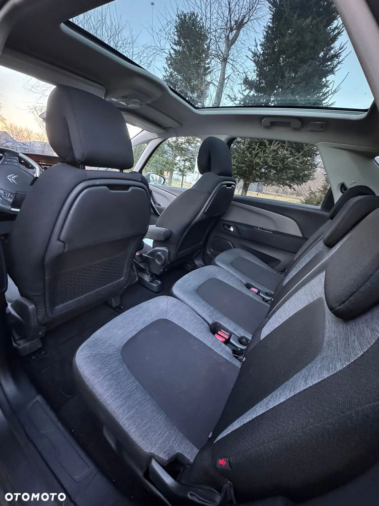 Citroën C4 ver-1-5-bluehdi-feel-s-s - 8