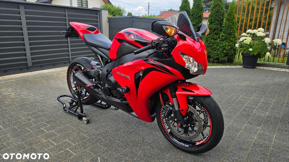 Honda CBR - 2