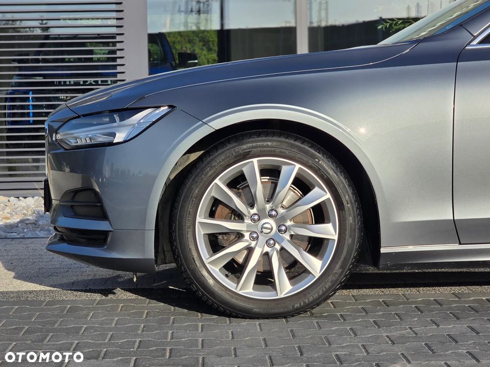 Volvo S90 D4 SCR Momentum Pro - 16