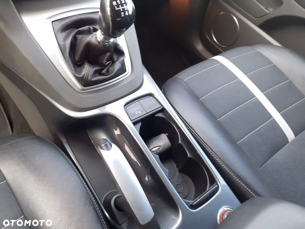 Ford Kuga 2.0 TDCi Titanium - 30