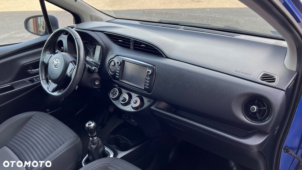 Toyota Yaris 1.5 Premium - 14