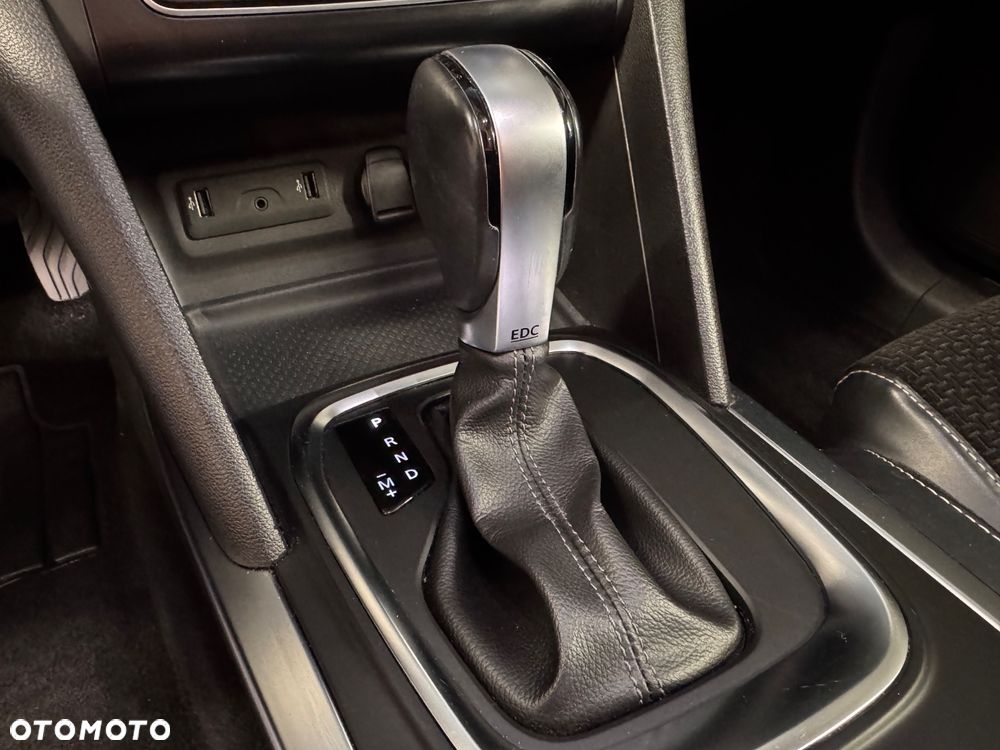 Renault Megane 1.5 dCi Intens EDC - 11