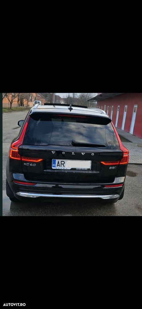 Volvo XC 60 B5 MHEV AT8 AWD Momentum Pro - 5
