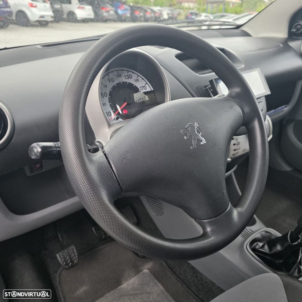 Peugeot 107 1.0 Urban - 19
