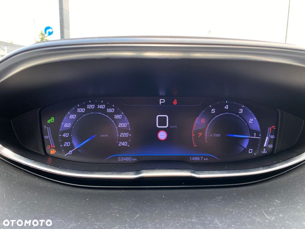 Peugeot 3008 1.2 PureTech Allure Pack S&S EAT8 - 16