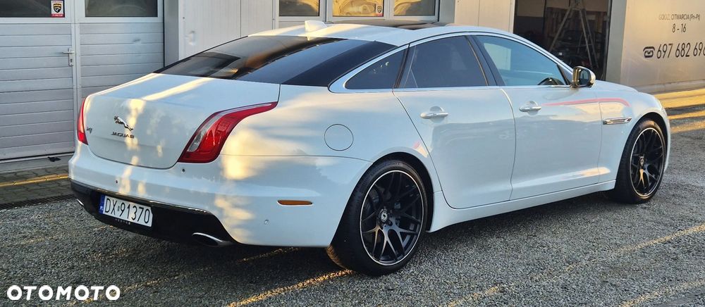Jaguar XJ 3.0 V6 Portfolio - 7