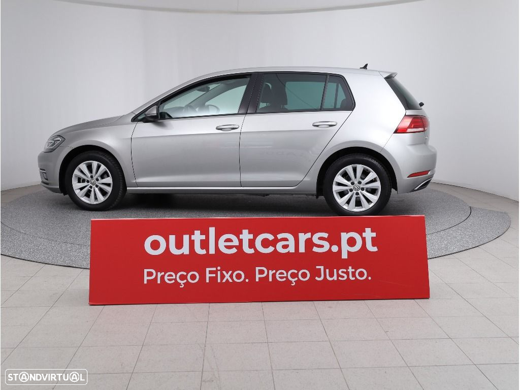 VW Golf 1.6 TDI Confortline - 8