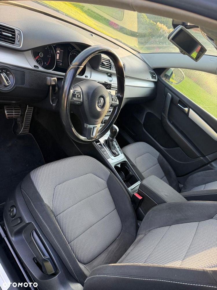 Volkswagen Passat Alltrack 2.0 TDI 4Motion DSG BlueMotion Tec - 11