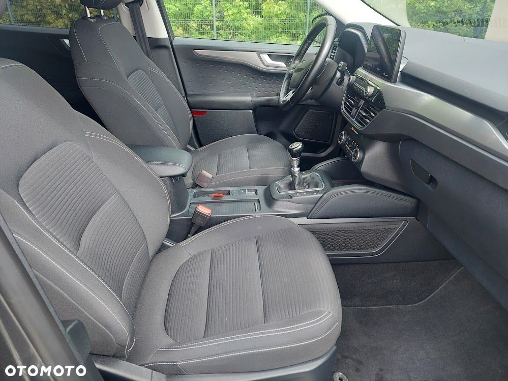 Ford Kuga - 11