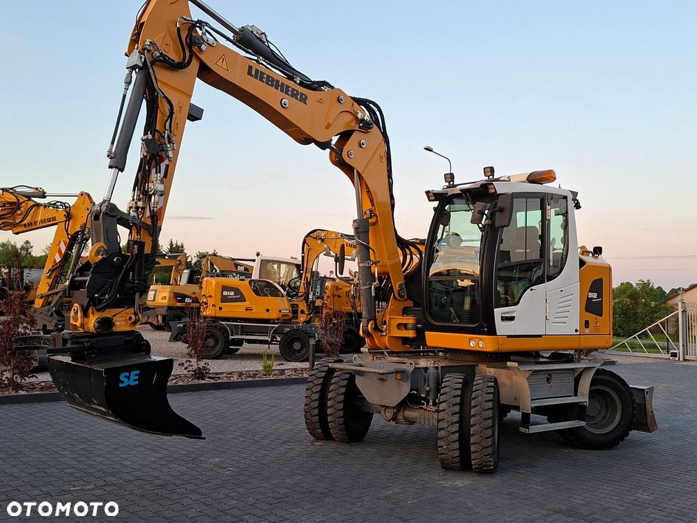 Liebherr A912 ROTOTILT ze szczypcami Super Stan - 2