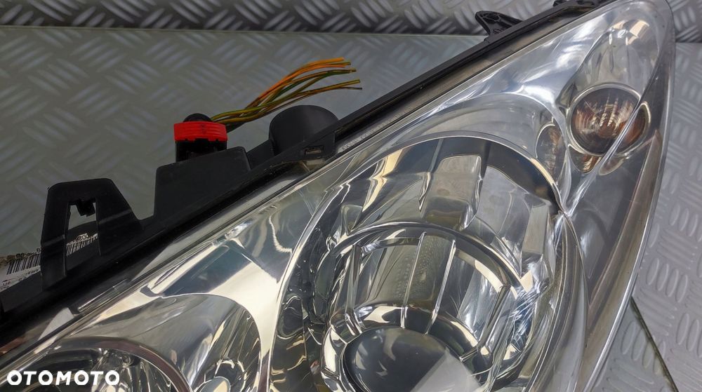 reflektor lampa prawa prawy lewa lewy przód przednia PEUGEOT 307 LIFT HB SW - 8