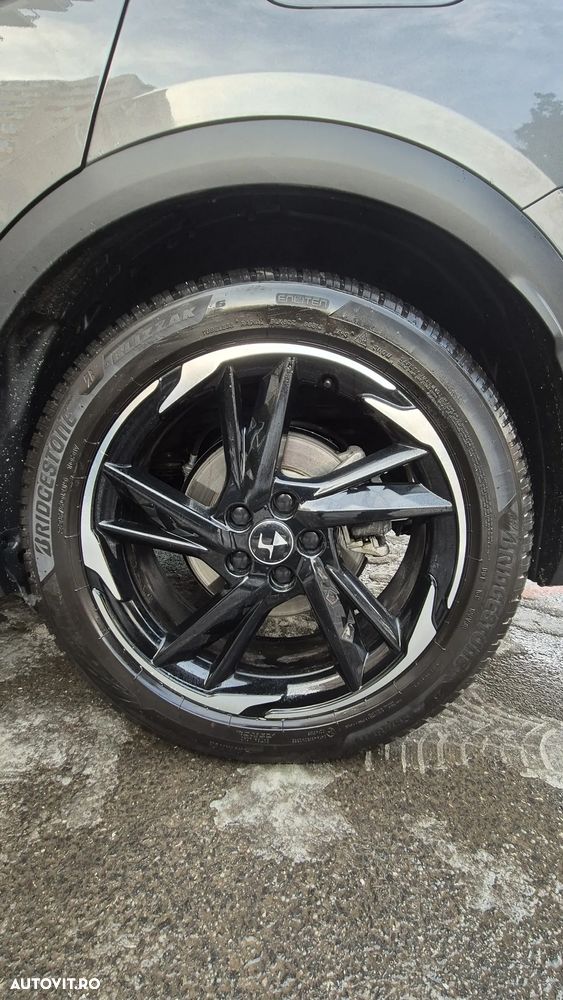 DS Automobiles DS 7 Crossback 1.6 PHeV FWD 225 EAT8 PERFORMANCE LINE + - 35