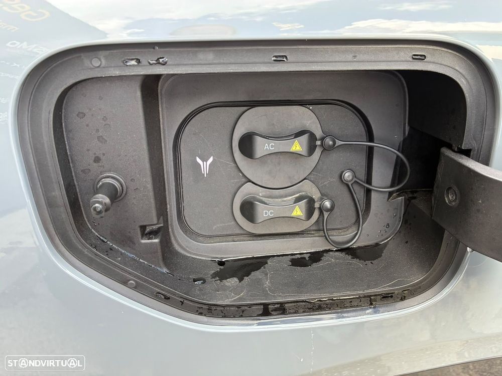 Voyah Courage 80 kWh Exclusive - 43