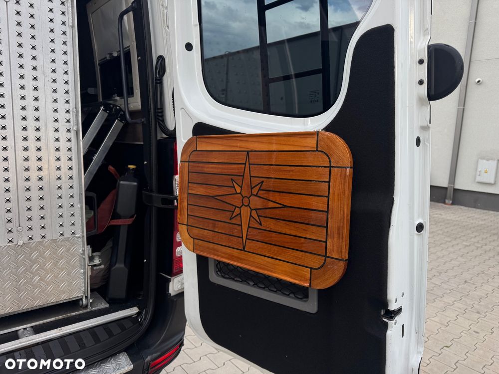 Mercedes-Benz SPRINTER - 14