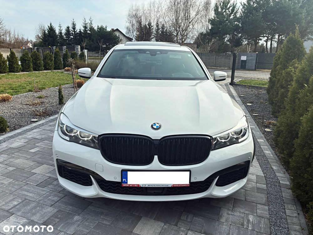 BMW Seria 7 740Li - 13