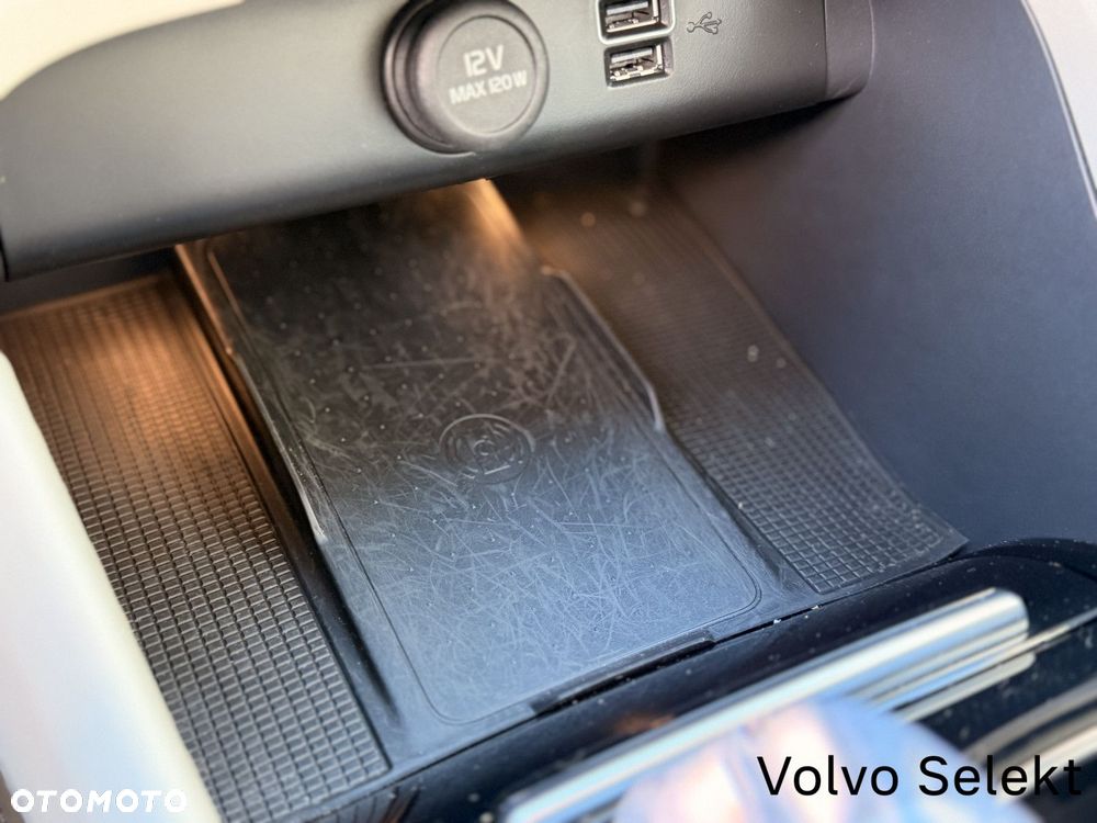Volvo XC 40 2022