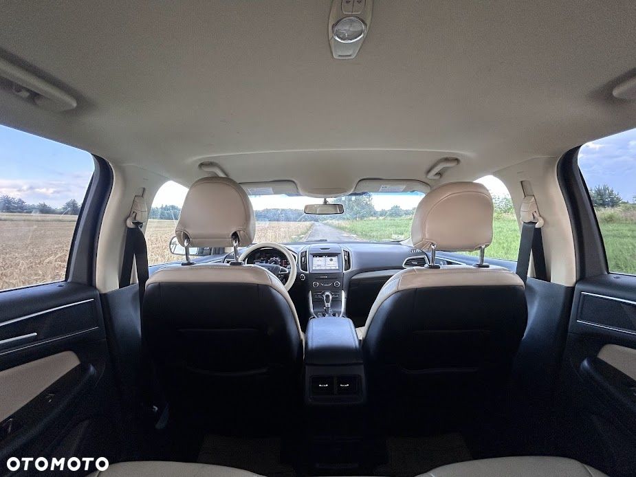 Ford Edge - 16