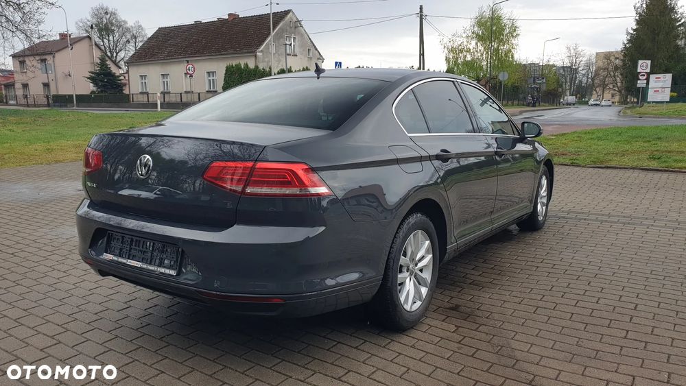 Volkswagen Passat 2.0 TDI BMT Comfortline - 5