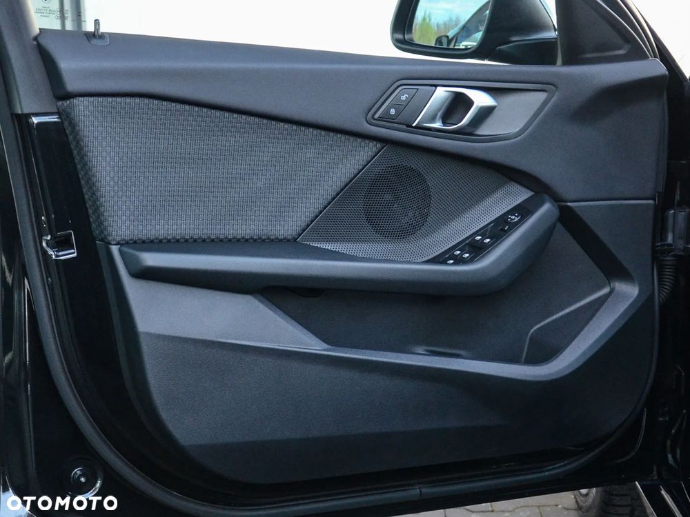 BMW Seria 1 118i Advantage - 18