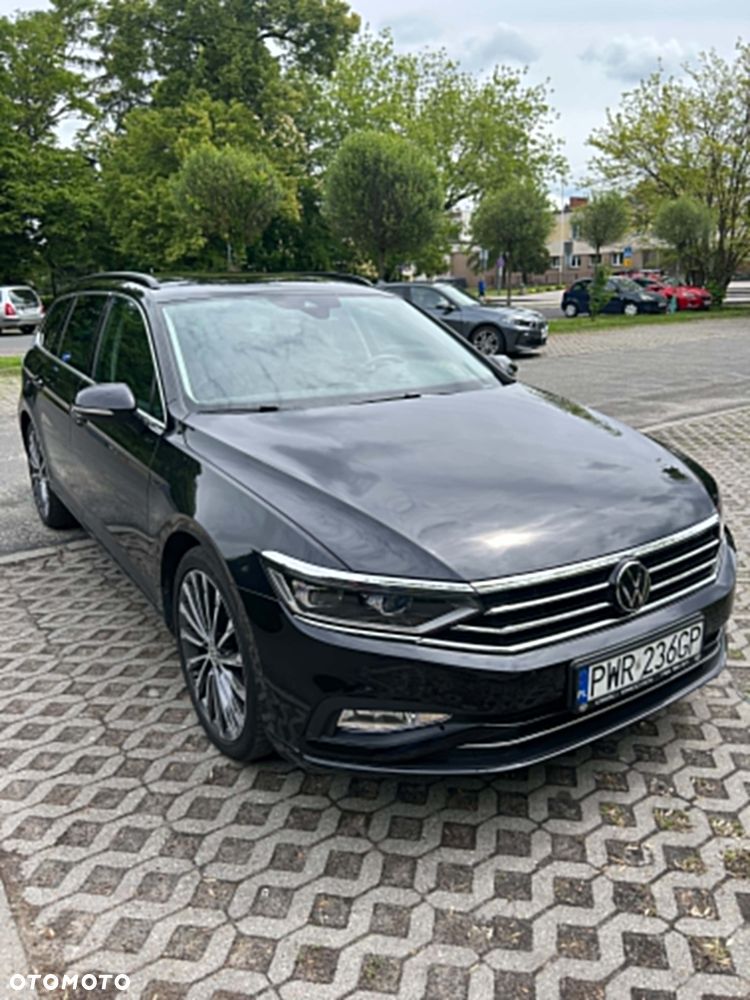 Volkswagen Passat 2.0 TDI SCR DSG Business - 4