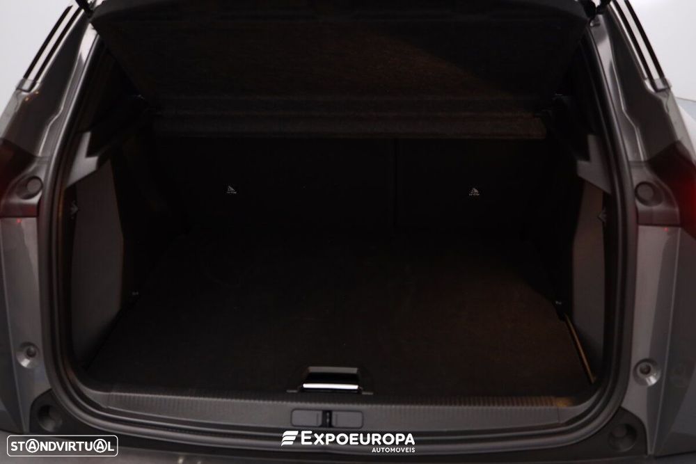 Peugeot e-2008 GT - 6