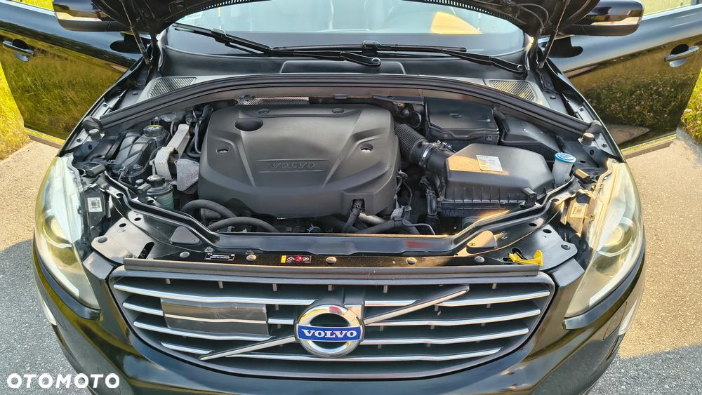 Volvo XC 60 - 8