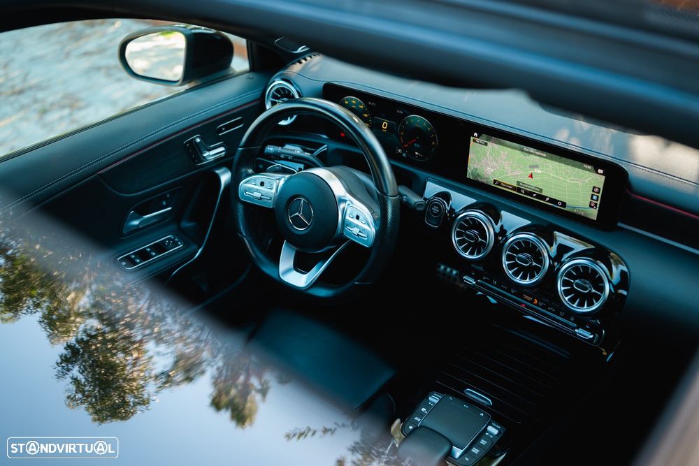 Mercedes-Benz A 250 e 8G-DCT AMG Line Advanced Plus - 4