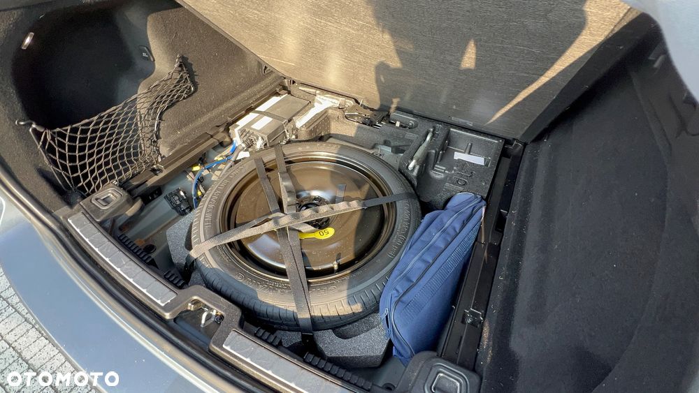 Volvo XC 60 B4 D AWD Inscription - 34