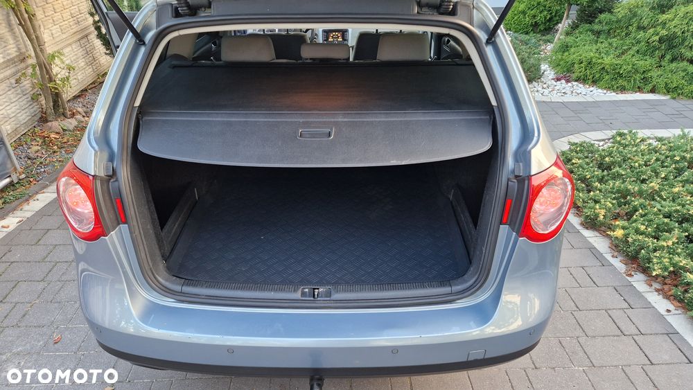 Volkswagen Passat 1.4 TSI Comfortline DSG - 34