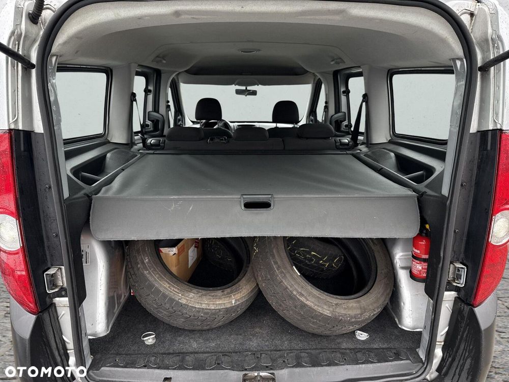 Opel Combo - 17