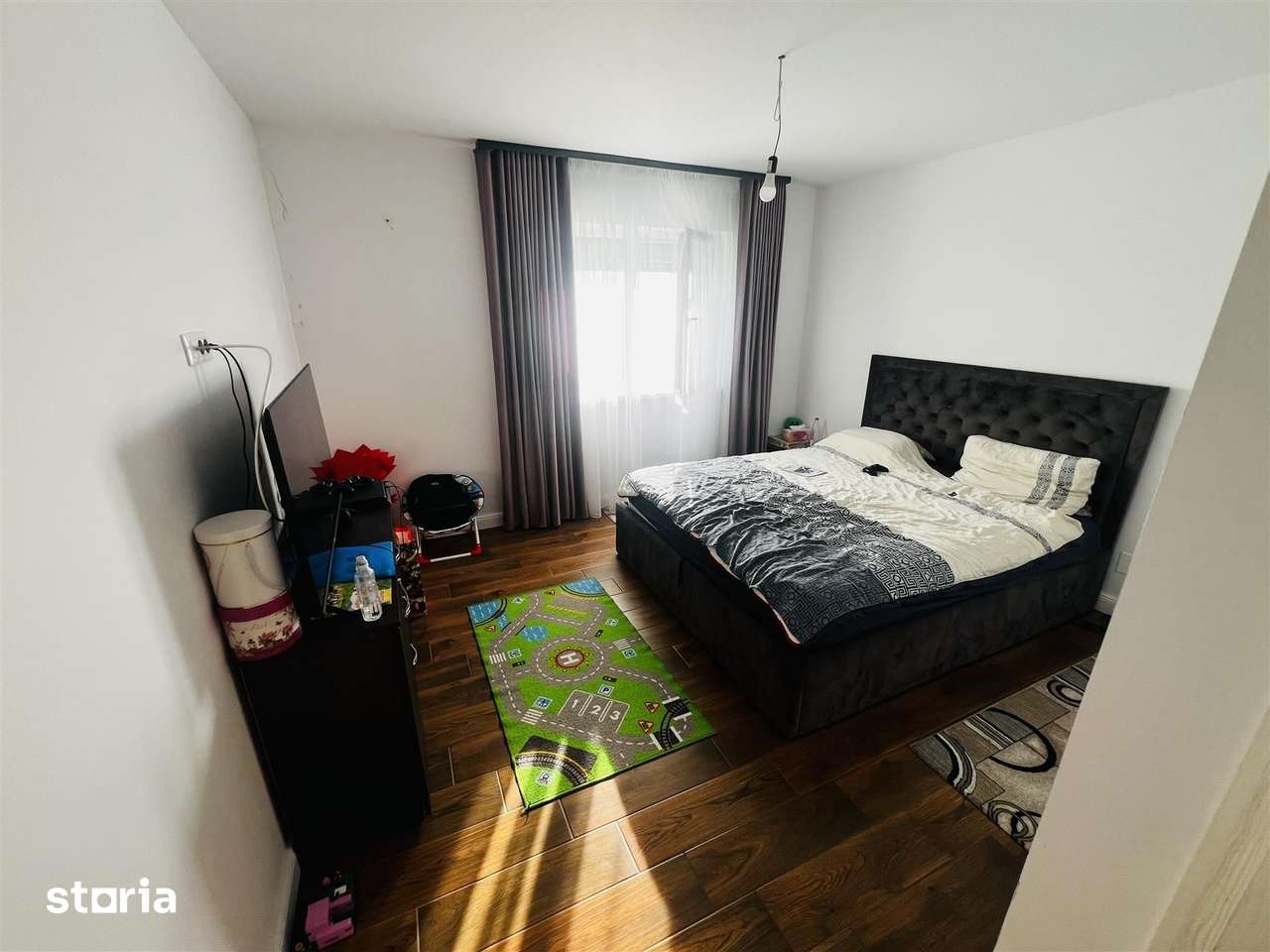 Casa de vanzare tip duplex Nojorid - Imagine principală: 4/14