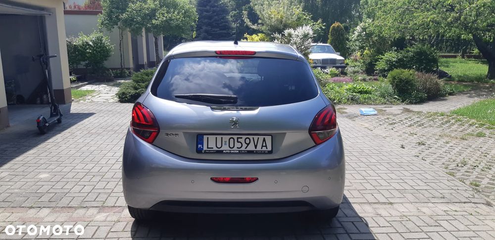 Peugeot 208 1.2 PureTech Allure S&S - 4