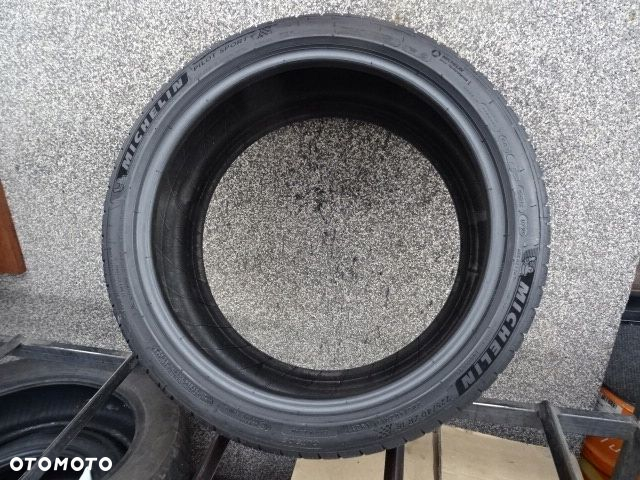 225/40/ZR18 92Y Michelin Pilot Sport 4 - 5