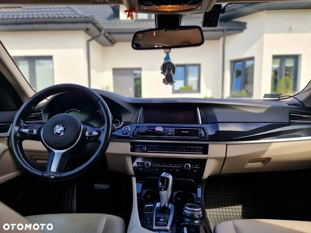 BMW Seria 5 520d xDrive Luxury Line - 3