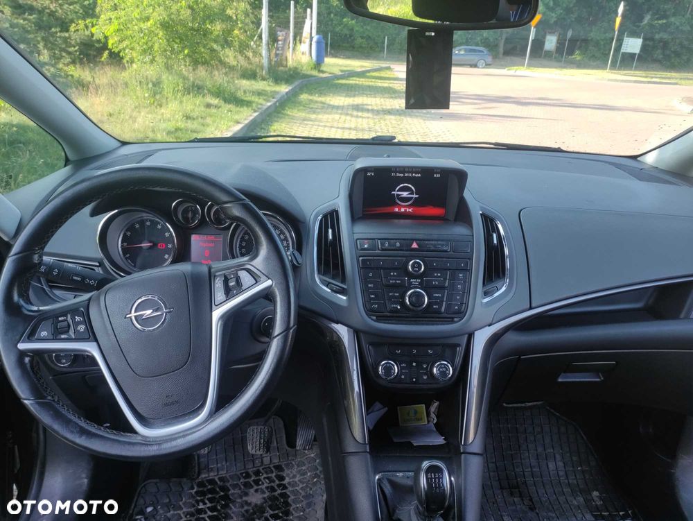Opel Zafira - 5