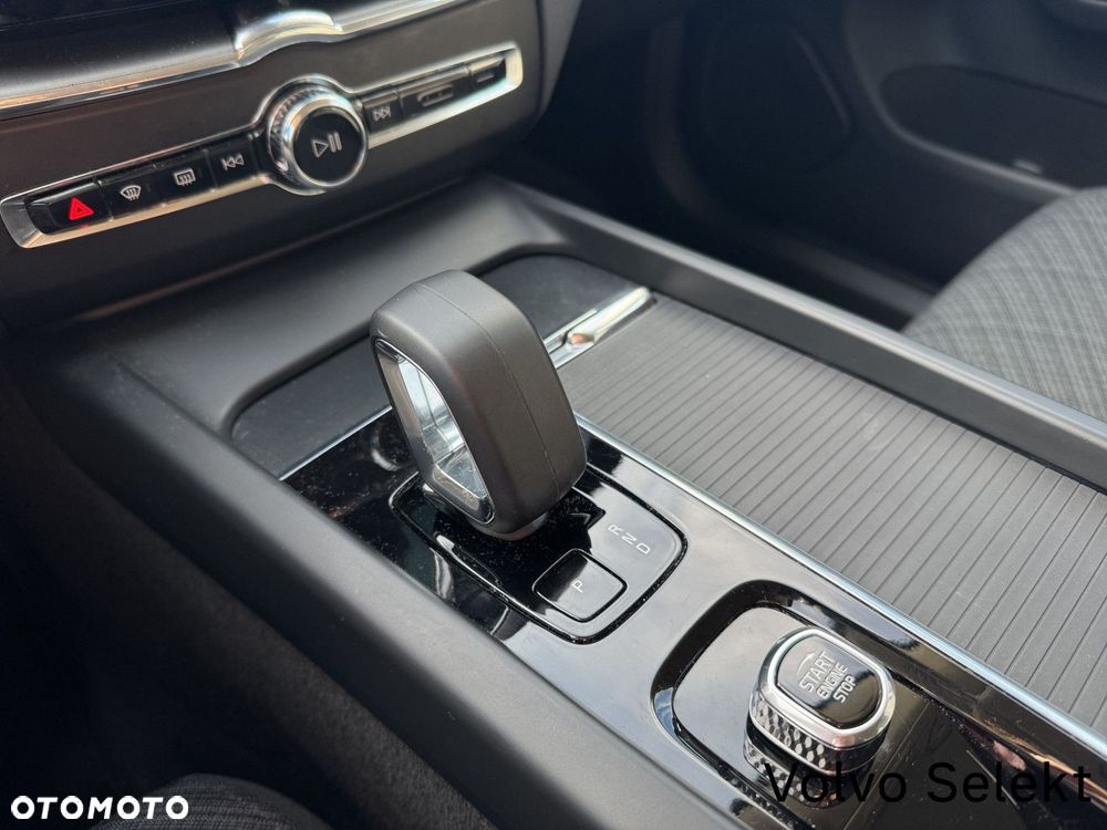 Volvo XC 60 B4 D Core - 18