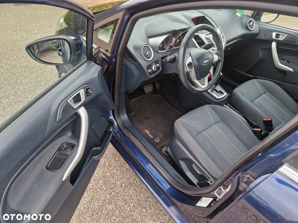 Ford Fiesta 1.4 Autom Titanium - 17