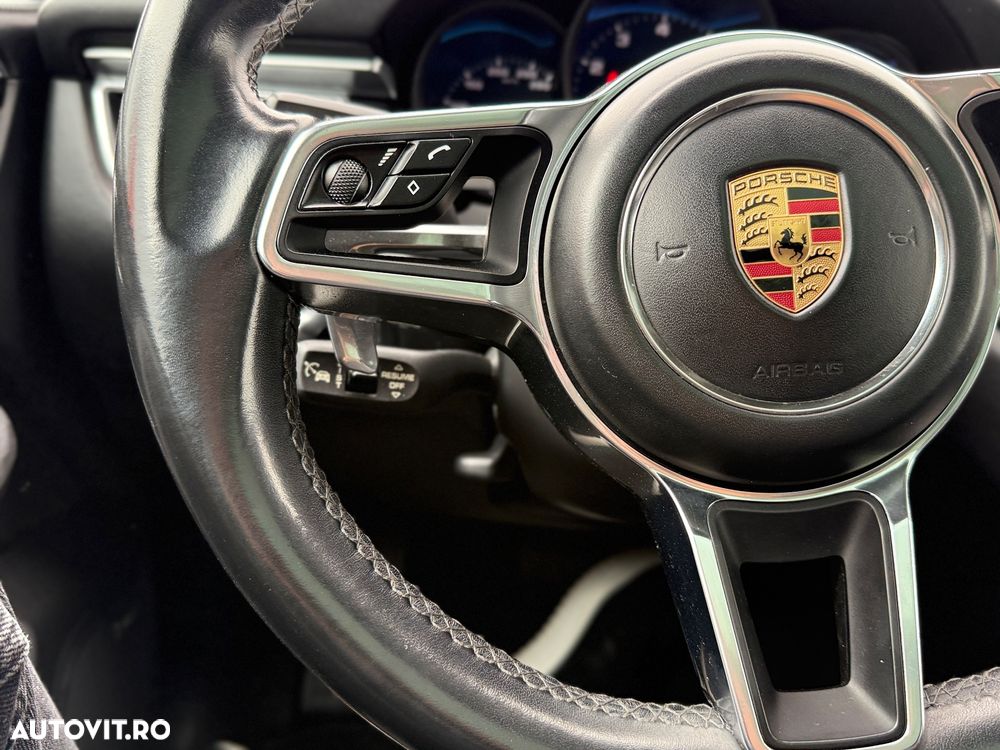 Porsche Macan - 6