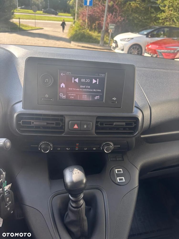 Toyota Proace City - 13