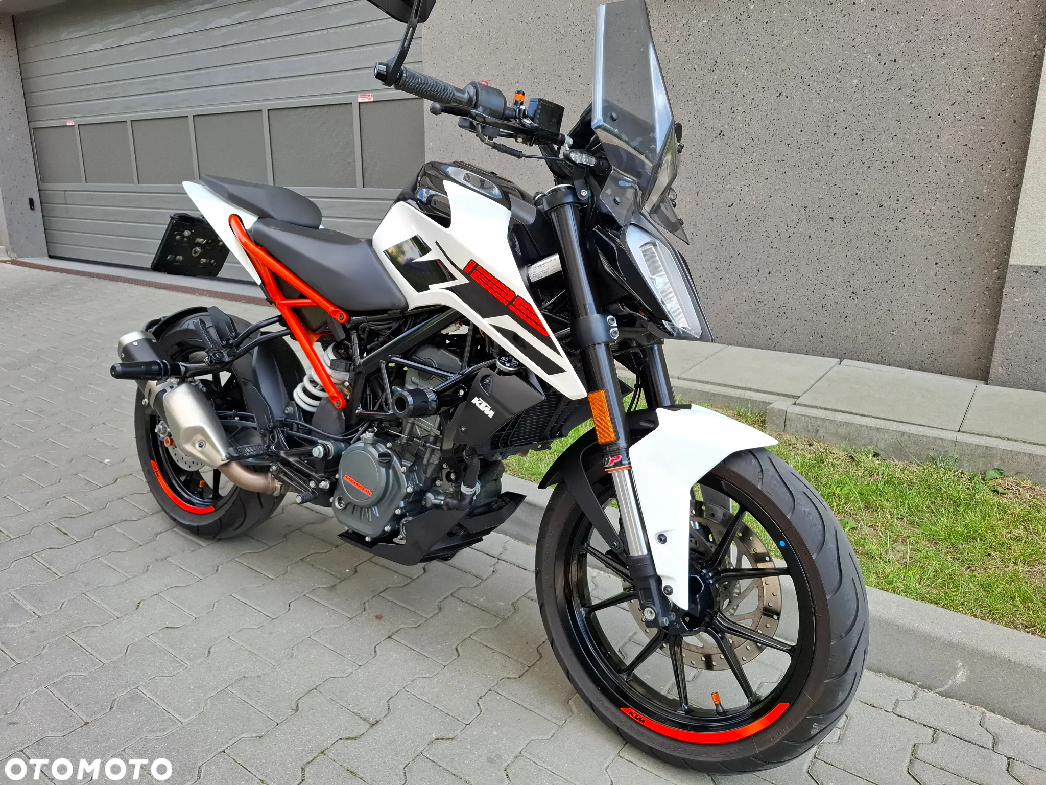 KTM Duke - 25