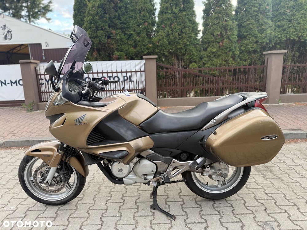 Honda Deauville - 18