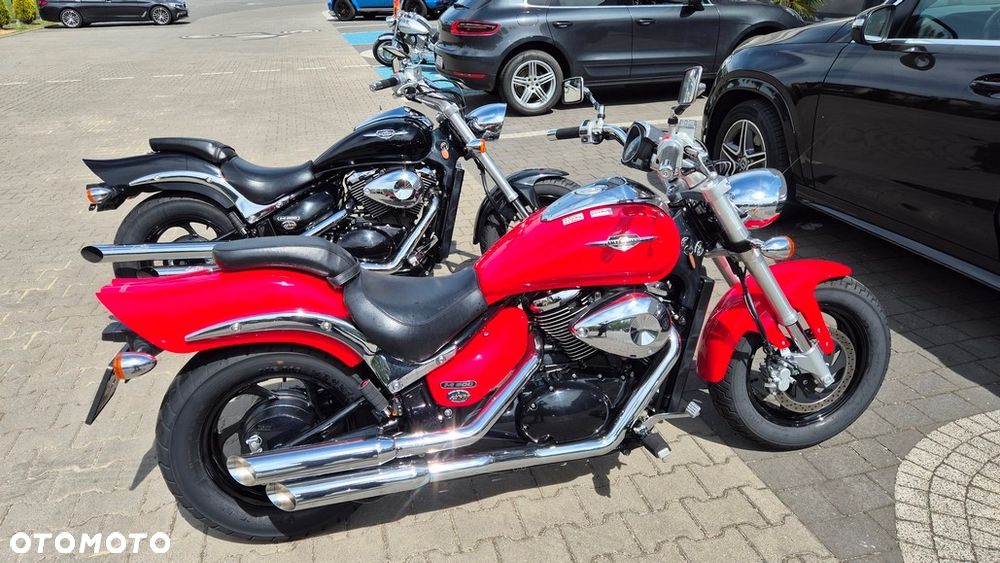 Suzuki Intruder - 2