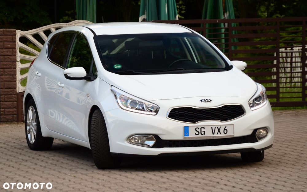 Kia Ceed - 7