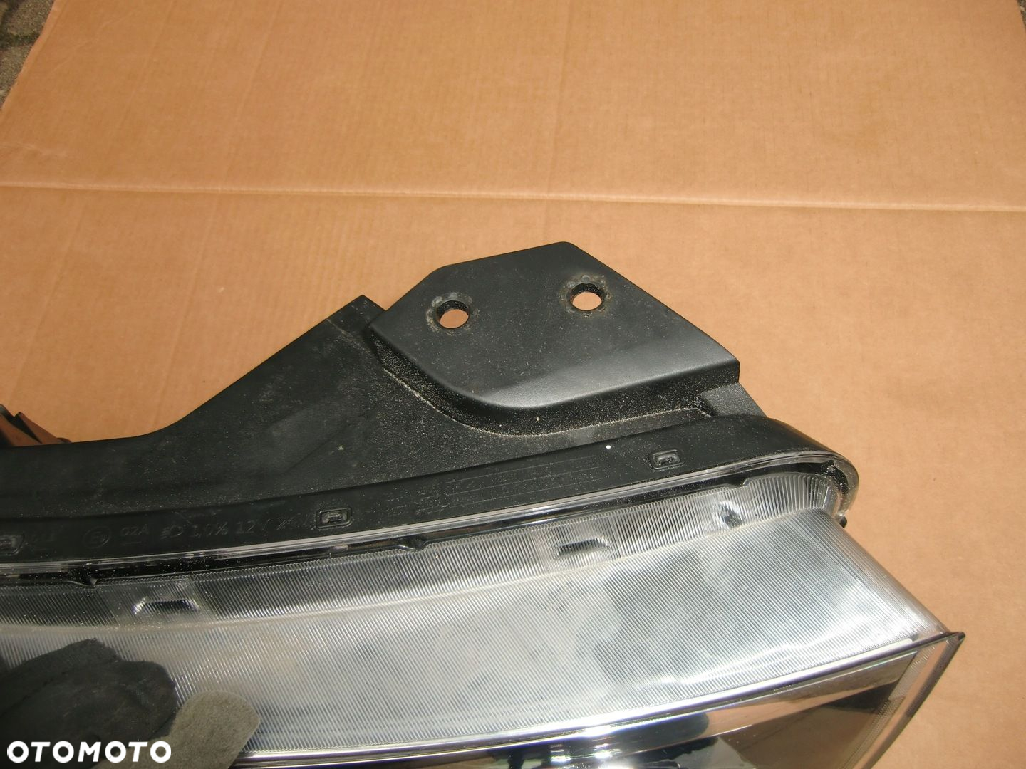 LAMPY PRAWA SOCZEWKA HYUNDAI H1 LIFT 92102 4H610 EUROP ŁADNA - 4
