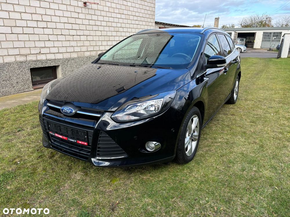 Ford Focus Turnier 1.6 Ti-VCT Champions Edition - 10