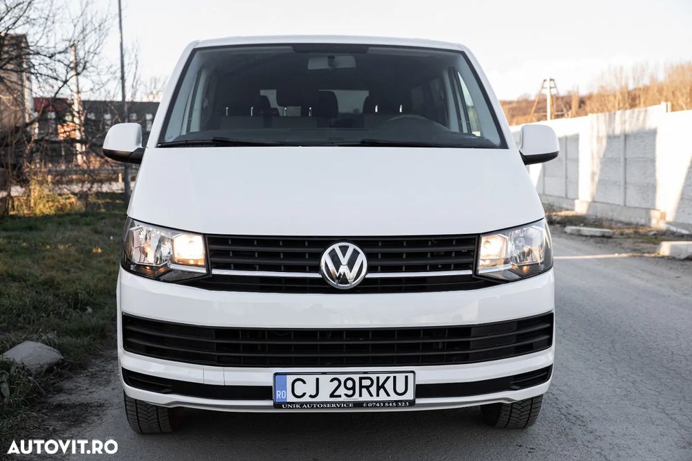 Volkswagen Transporter - 1