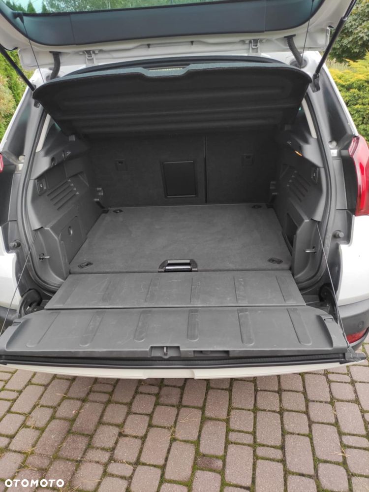 Peugeot 3008 2.0 BlueHDi Style - 11