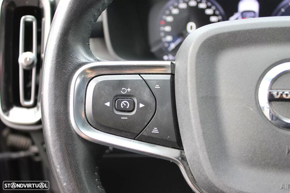 Volvo XC 40 - 15