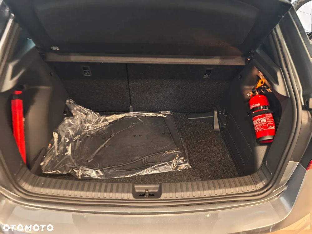 Skoda Fabia 1.0 TSI Monte Carlo DSG - 7